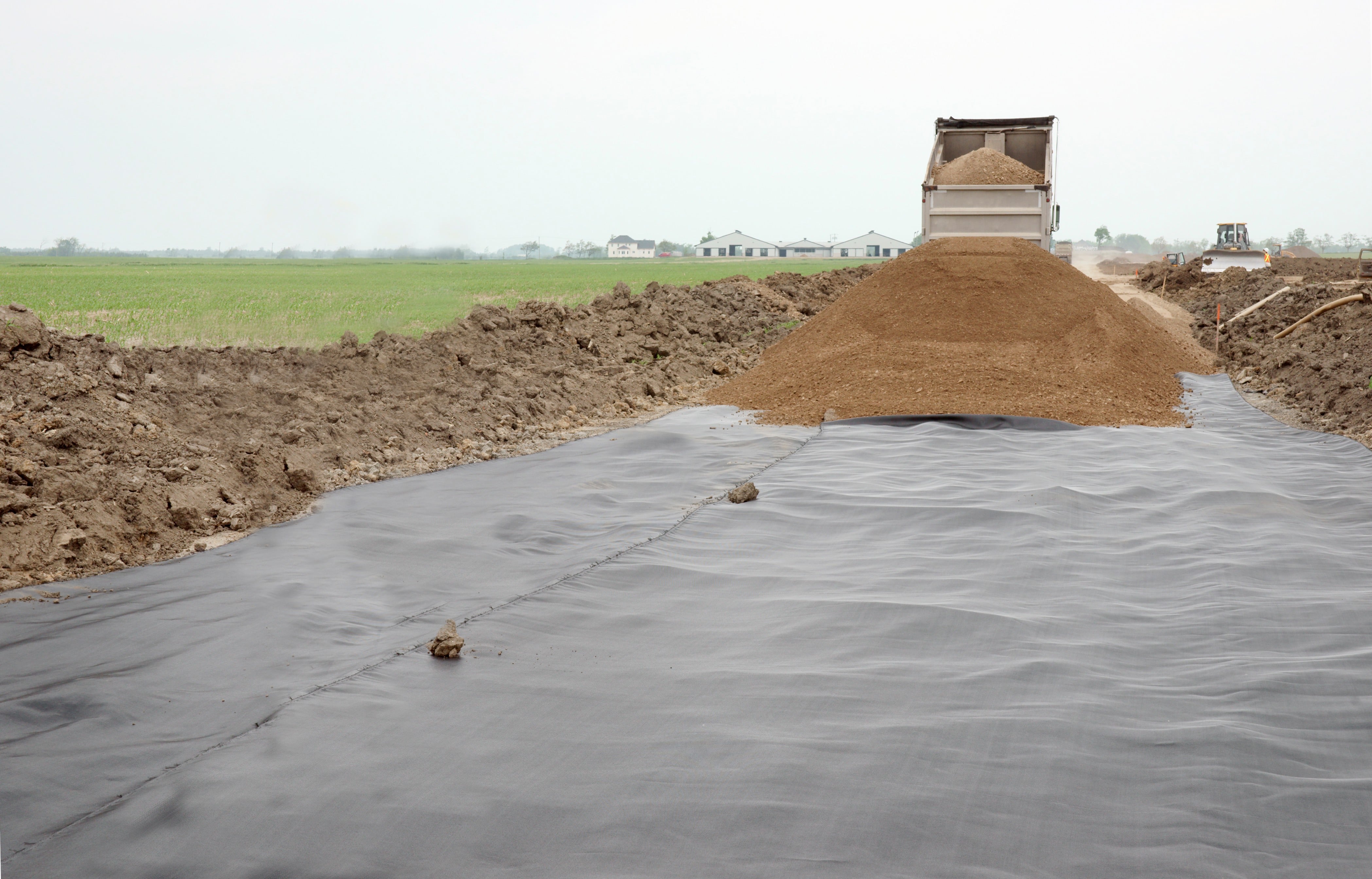 Geotextile Fabric Features and Manufacturers